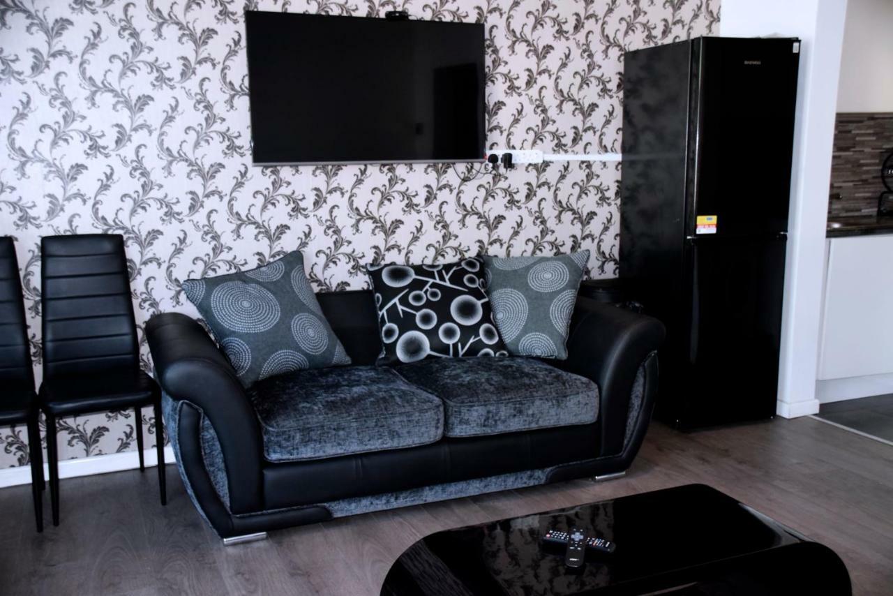 Central 2 Bed Apartment Лестър Екстериор снимка